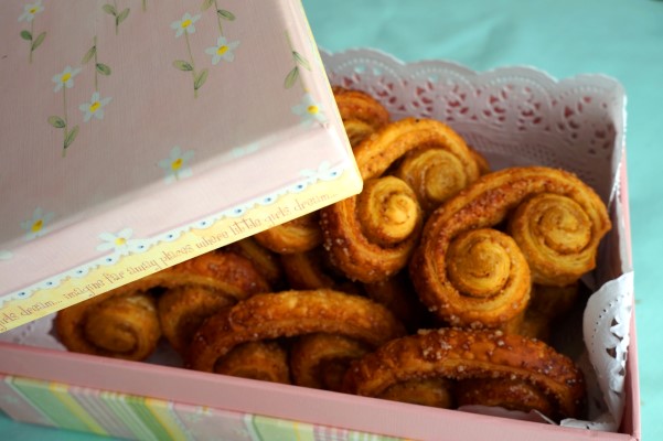 PALMIERS Ή ΑΛΛΙΩΣ ΓΥΑΛΑΚΙΑ