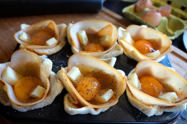 SUNNY SIDE UP CUPCAKES