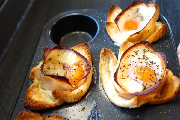 SUNNY SIDE UP CUPCAKES