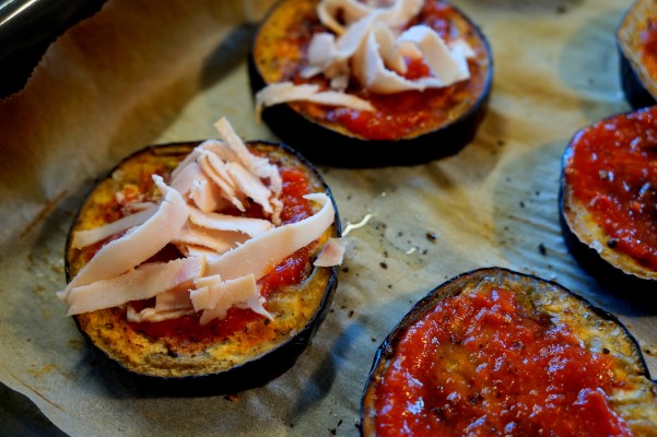 ΠΙΤΣΑΚΙΑ ΜΕΛΙΤΖΑΝΑΣ